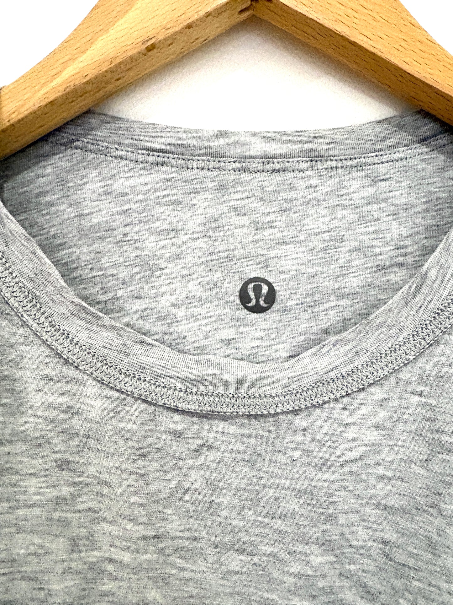 Lululemon Grey Cropped Sports Tee S