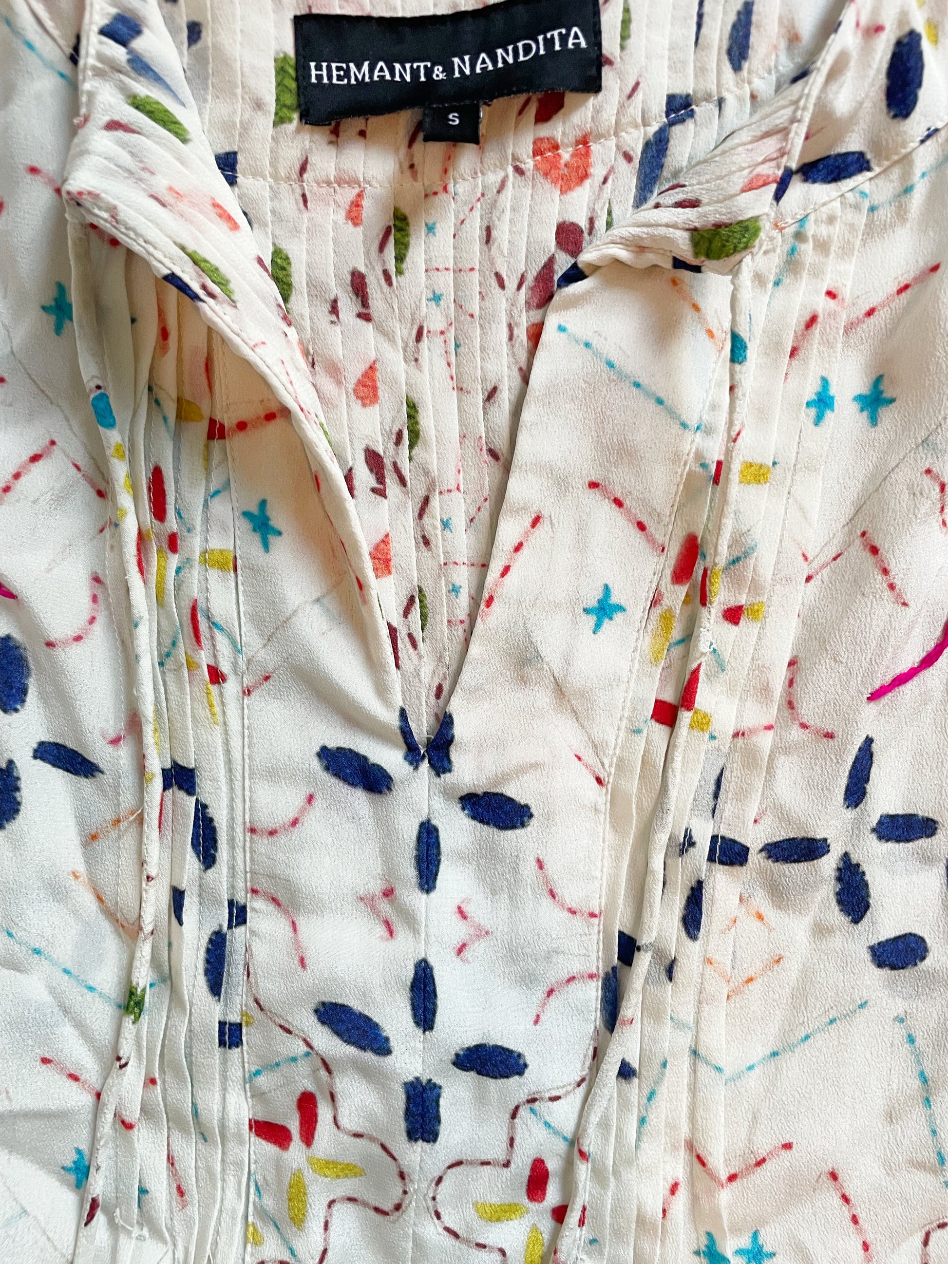 Hemant & Nandita Silk Print Kaftan S image 3