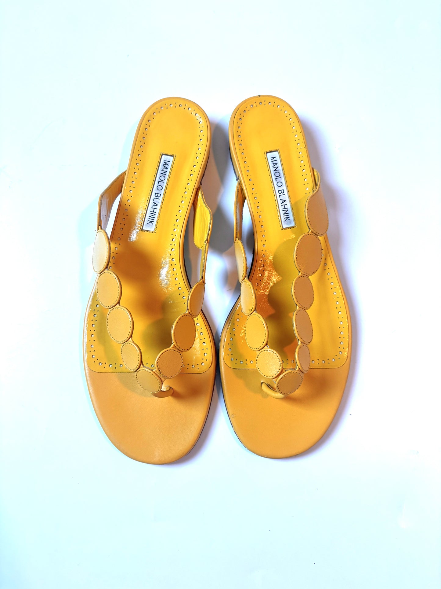 Manolo Blahnik Nour Leather Flip Flops UK 7