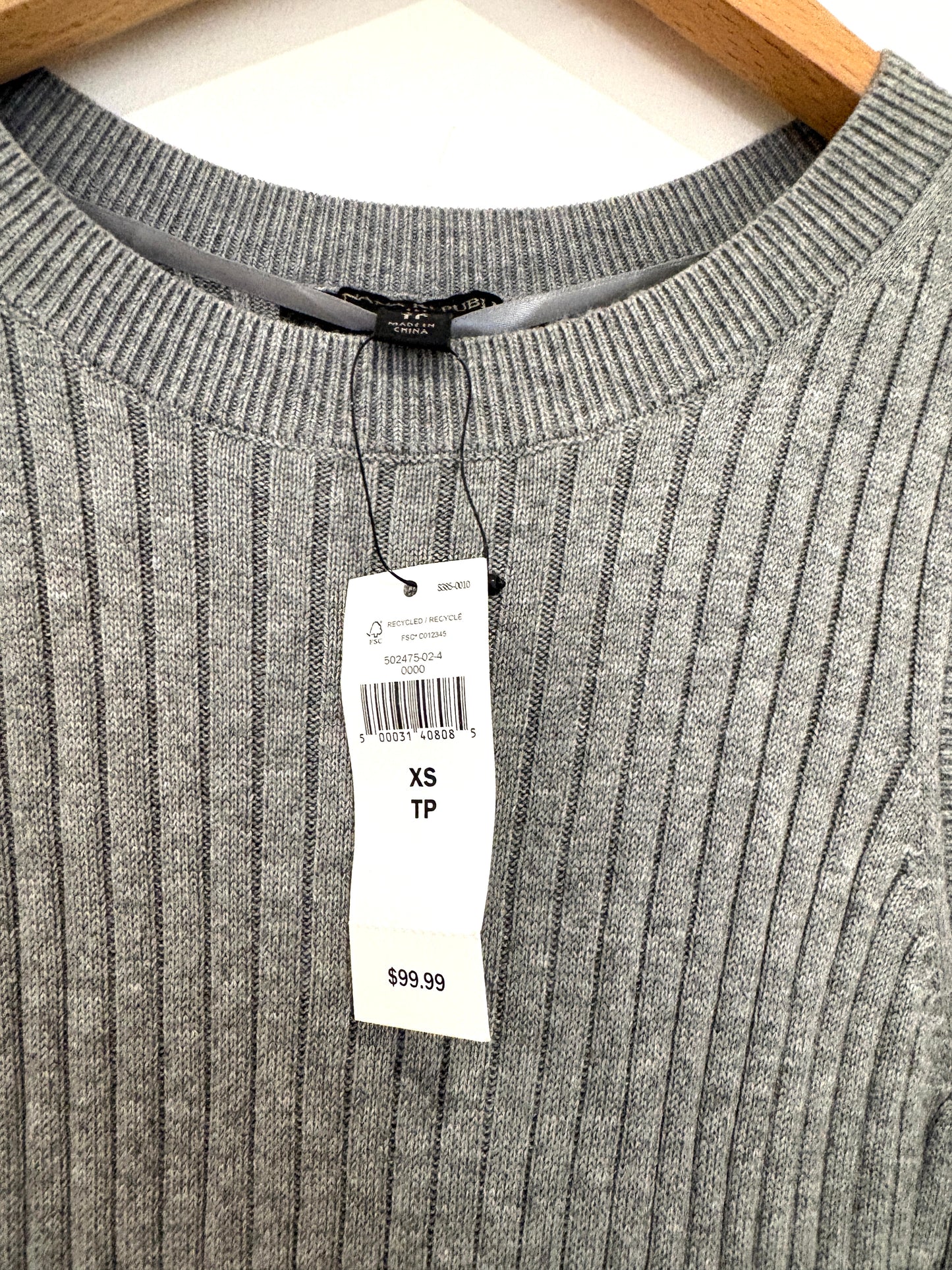 New with tags Banana Republic Knit Dress XS
