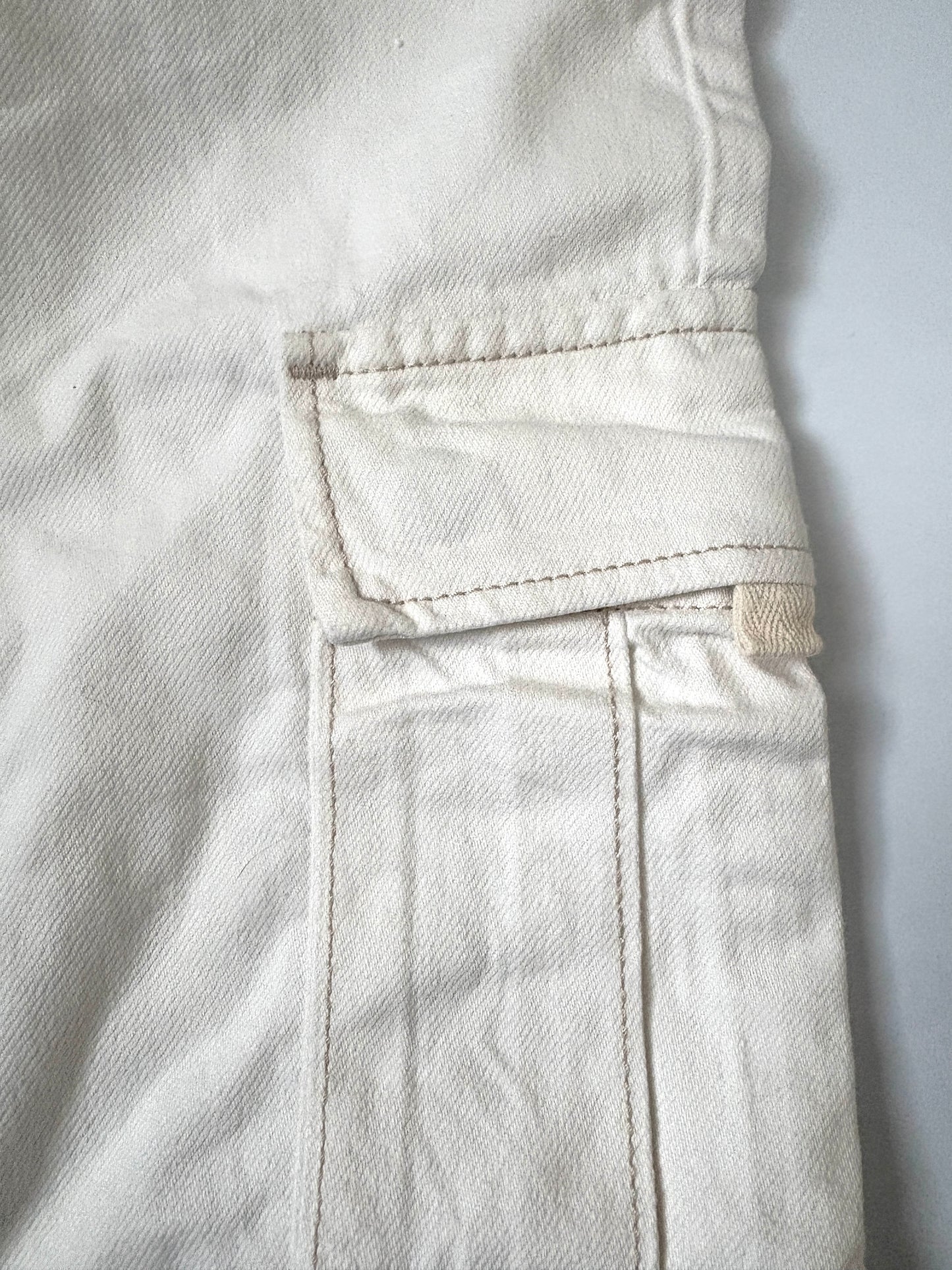Levi's Ecru Cargo Pants 27"