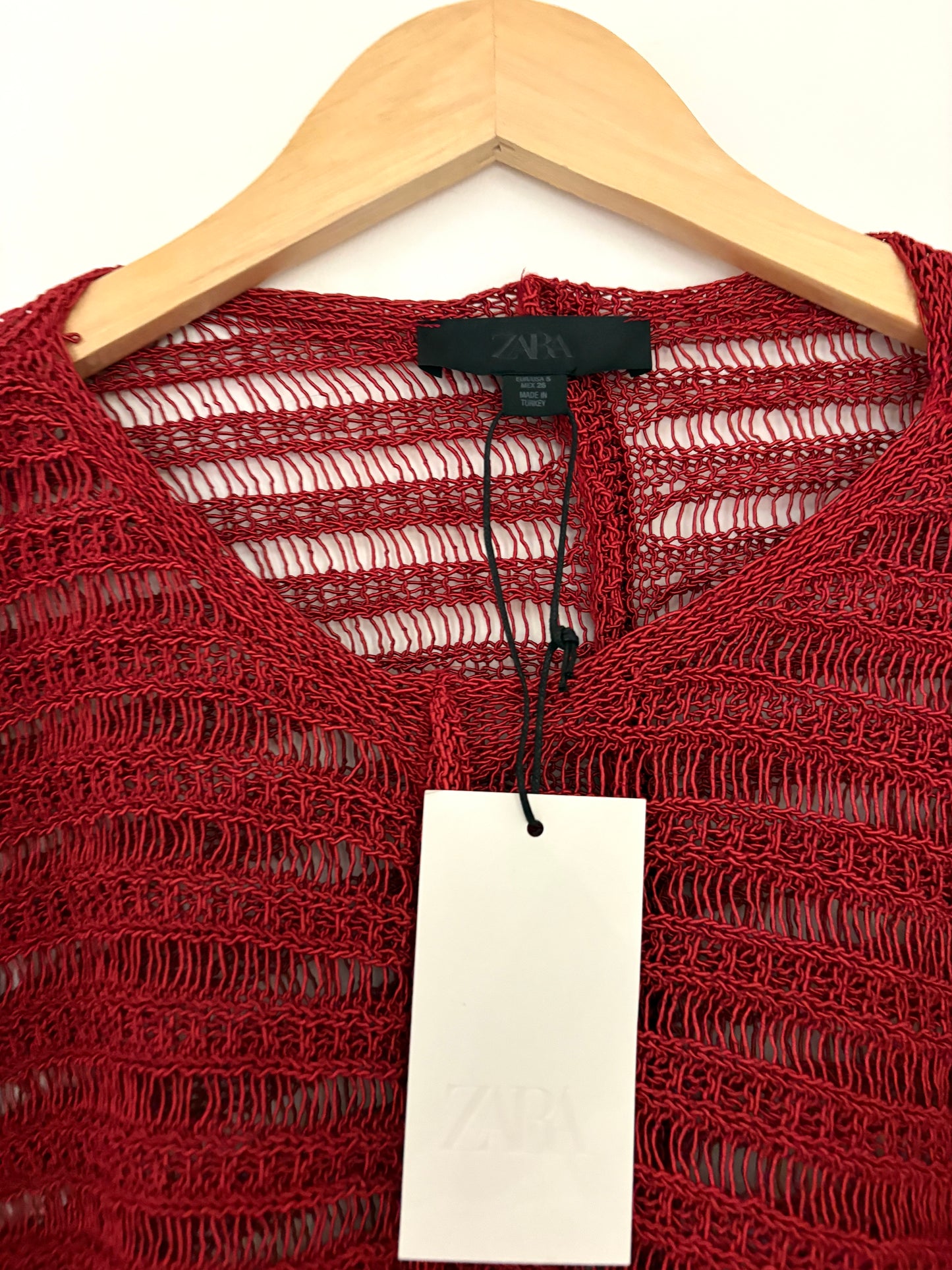 New With Tags Zara Burgundy Crochet Top S