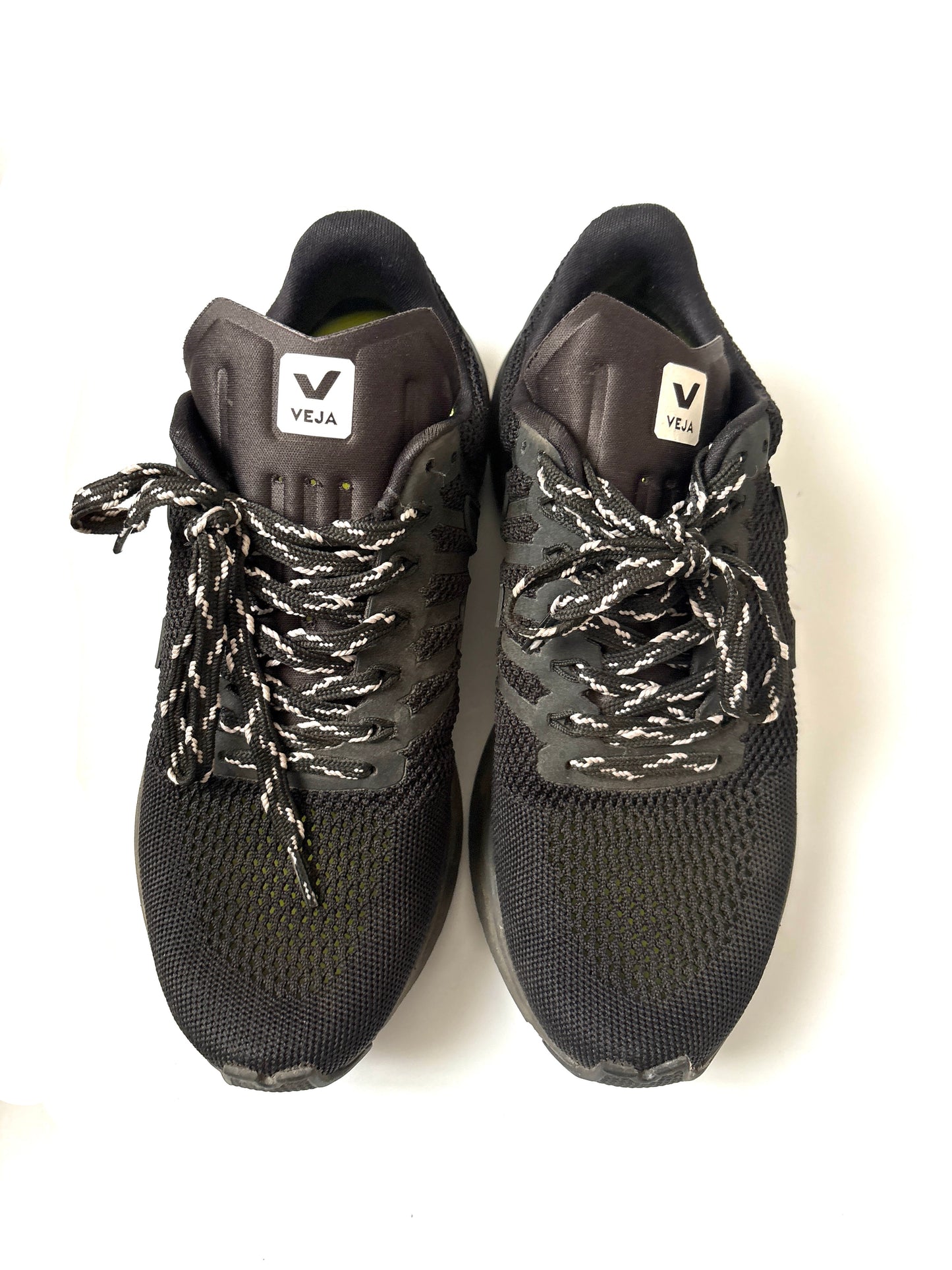 Veja Marlin lt v-knit trainers