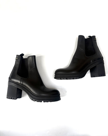 Prada Chelsea Boots UK 5