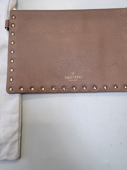 Valentino Garavani Grainy Rockstud Pouch