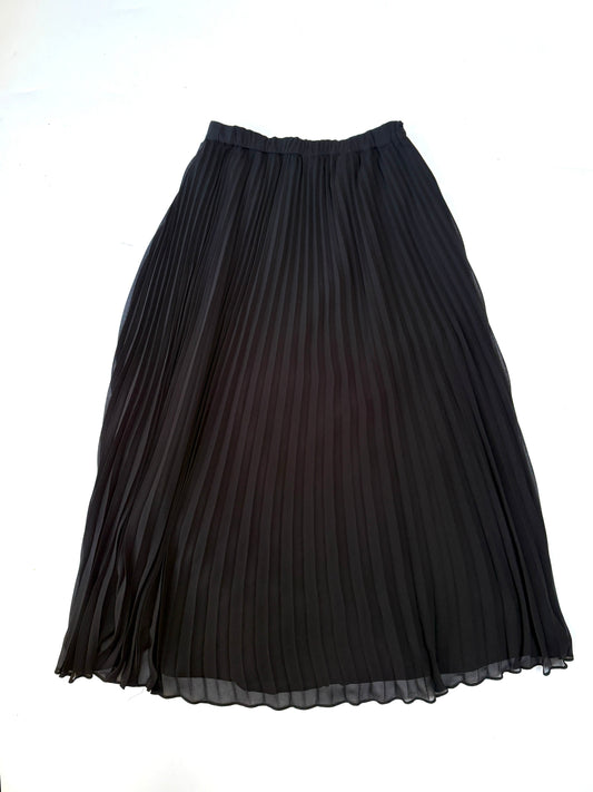Self-portrait black pleat skirt
