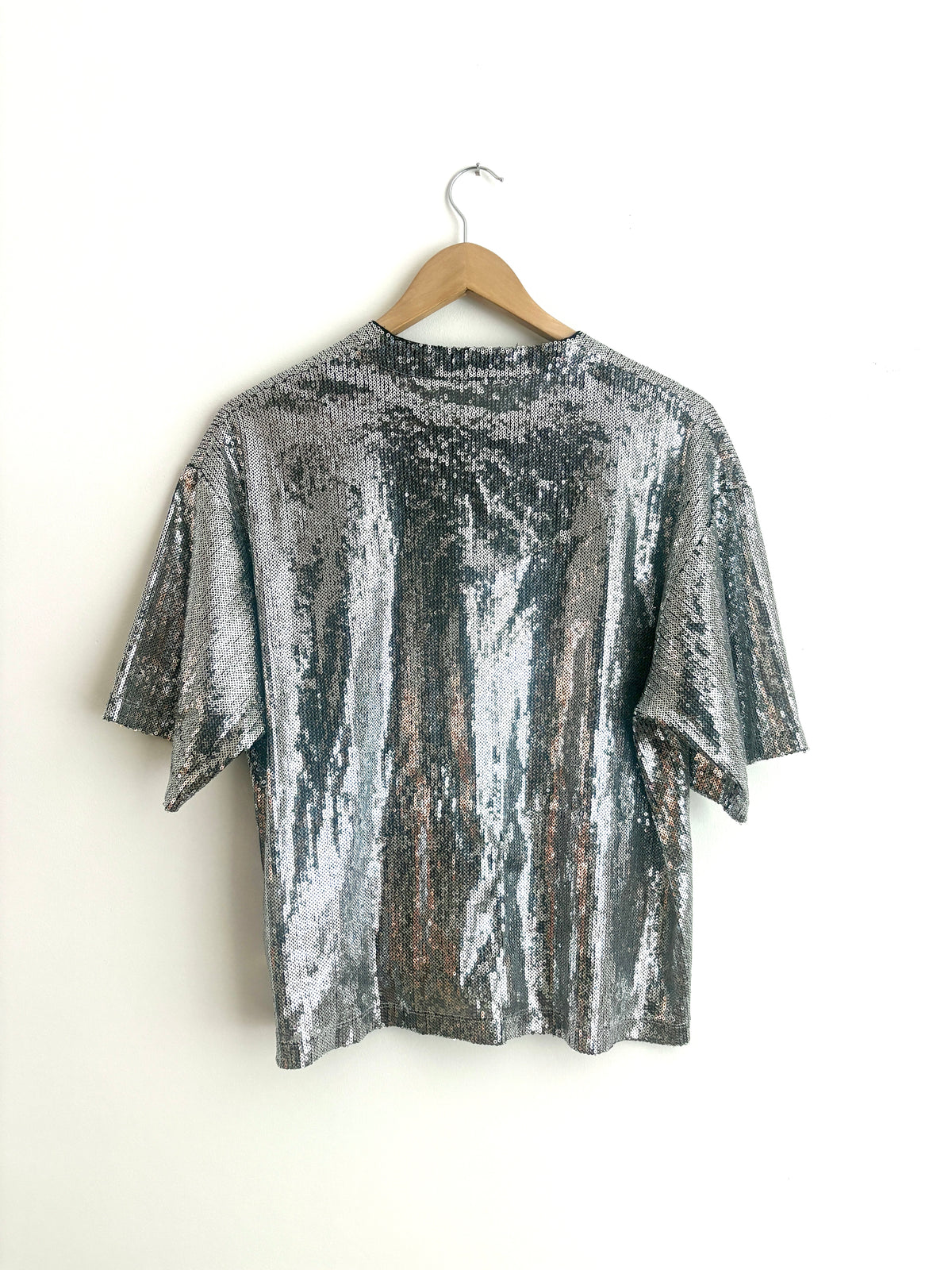 Valentino Garavani VLogo Sequined T-shirt in Silver S