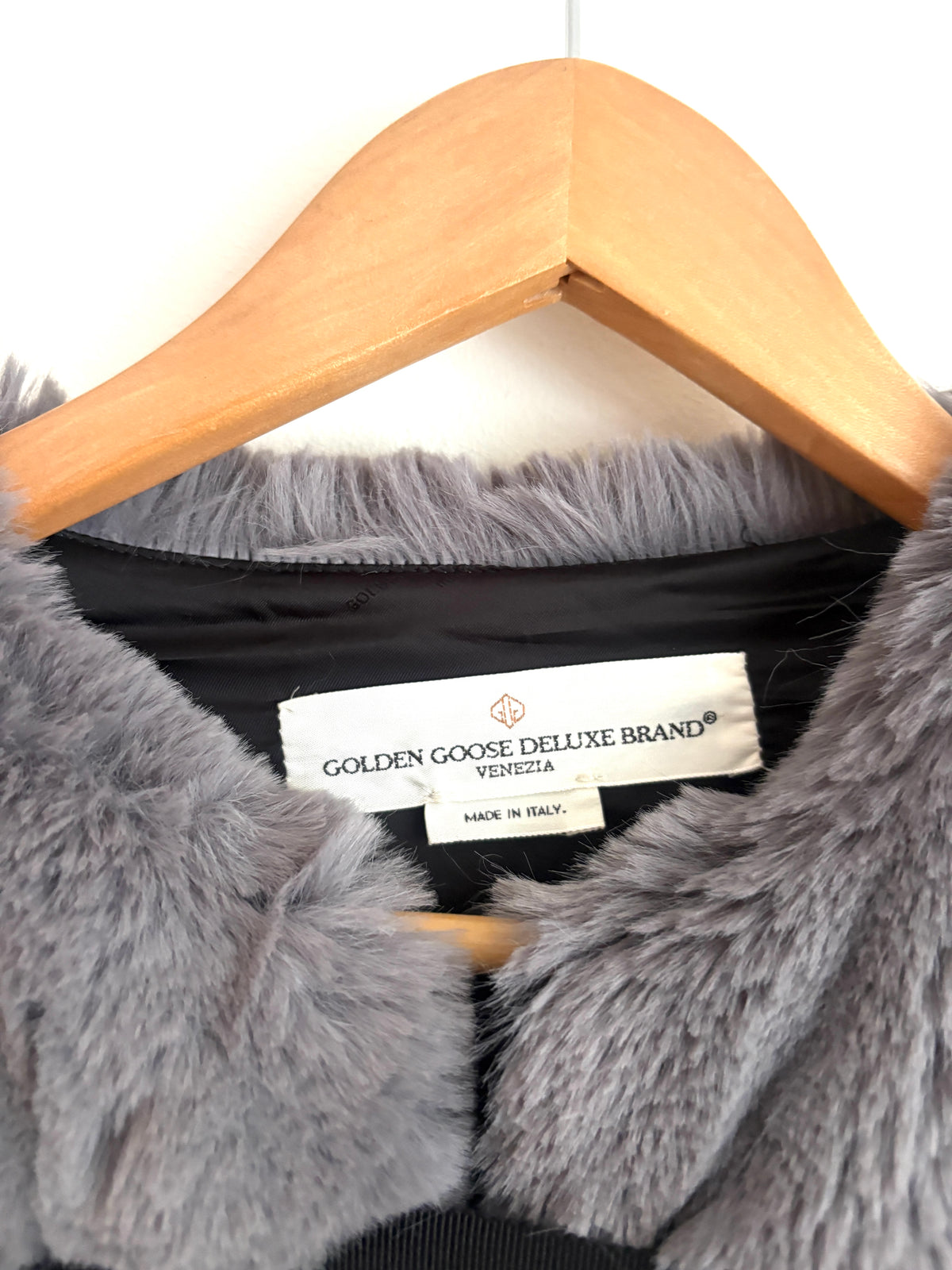 Golden Goose Faux Fur Cape S