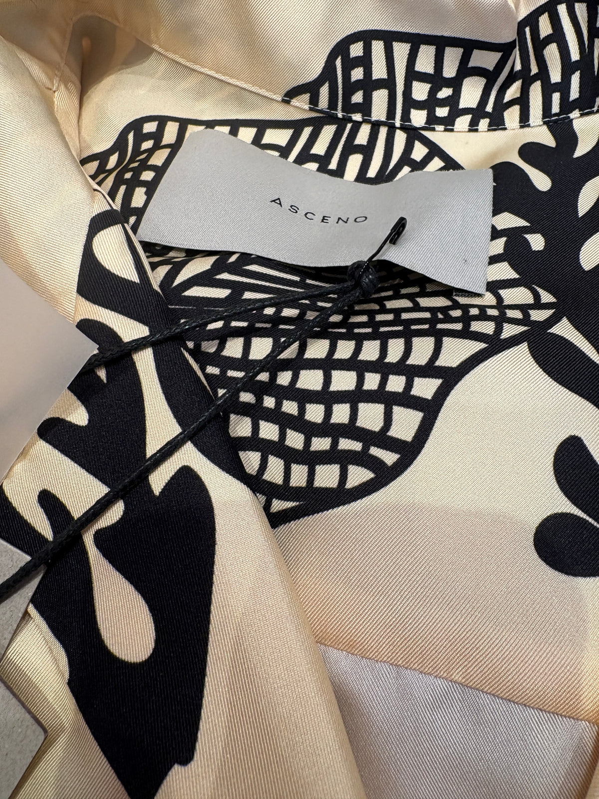 New With Tags Asceno Reef Print Silk Blouse S