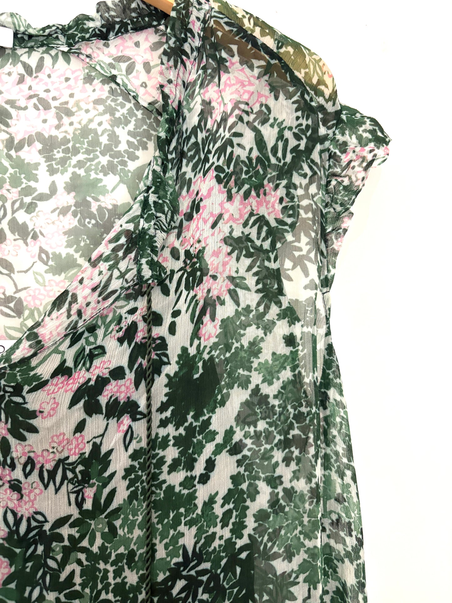 The Fold Floral Cap Sleeve Blouse UK 12