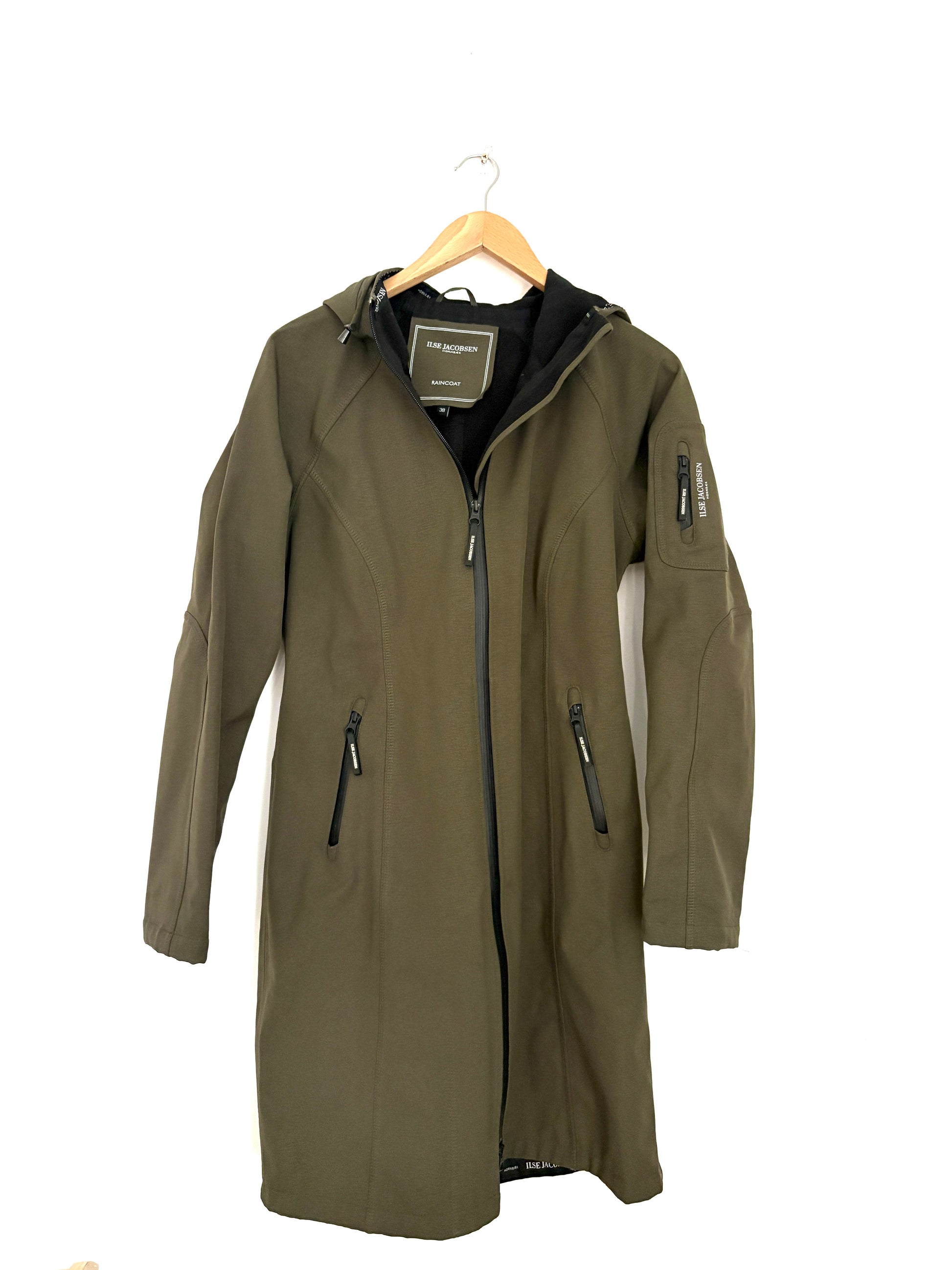 Ilse Jacobsen Hornback Raincoat