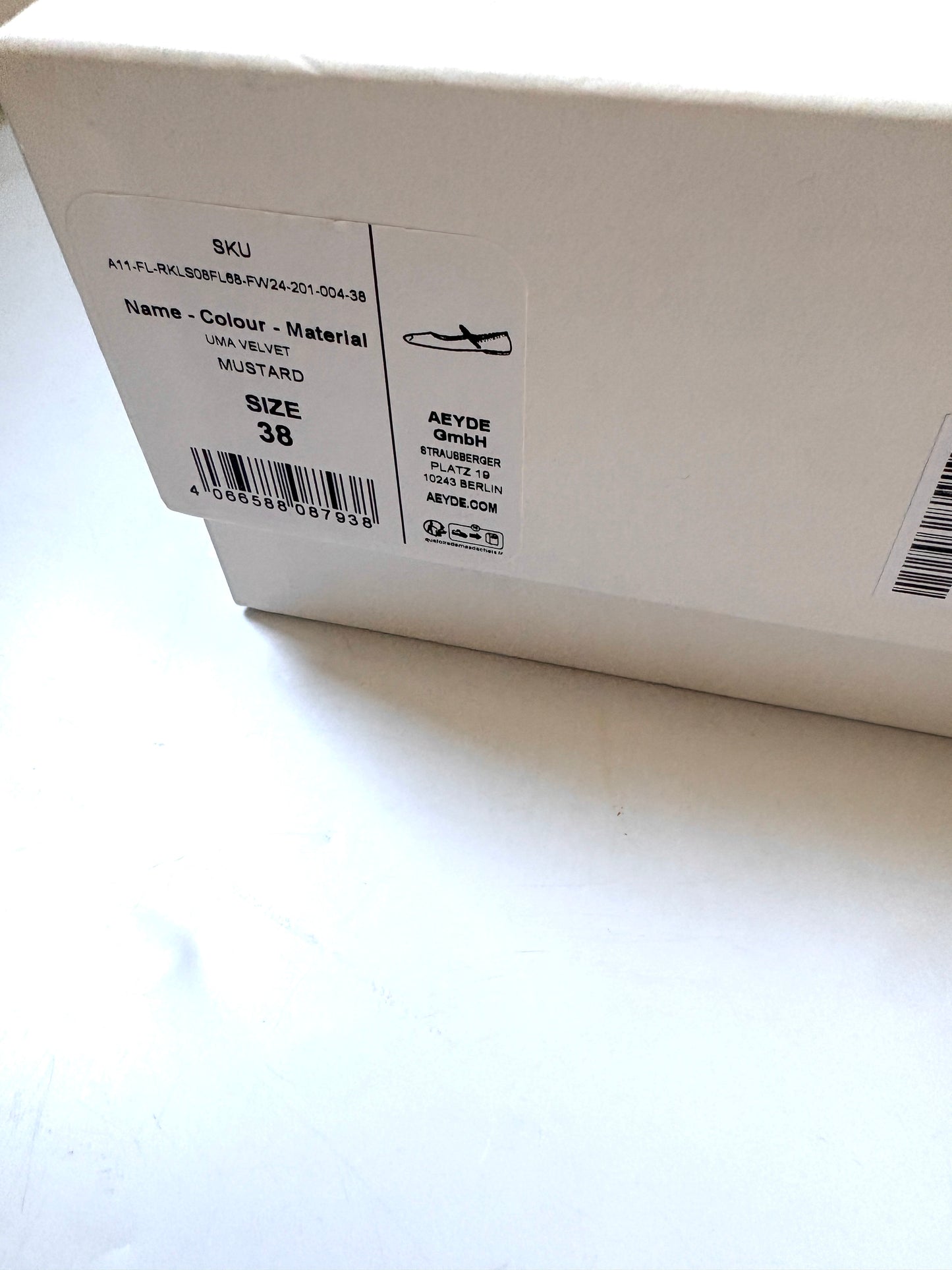 Aeyde Yellow Velvet Uma Mary-Jane Flats UK 5