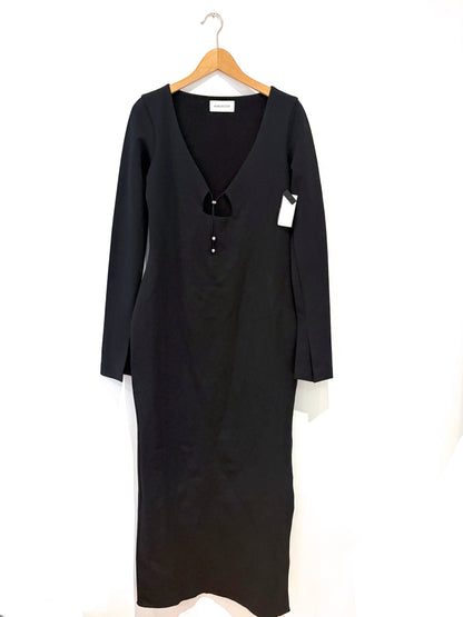 16 Arlington Solaria Long Black Dress