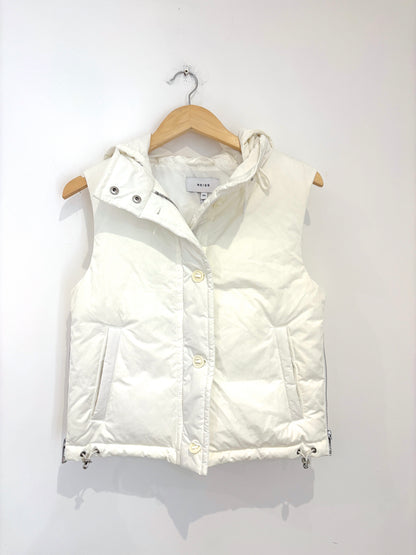Reiss White Puffer Hooded Gilet