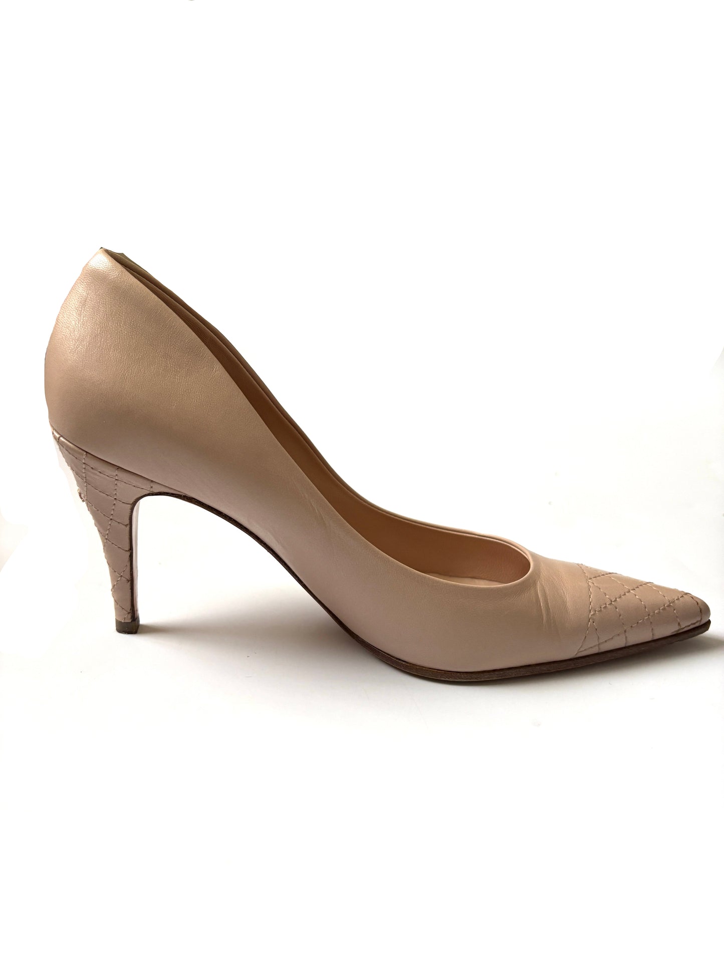 Chanel Vintage Pointed Beige Heels