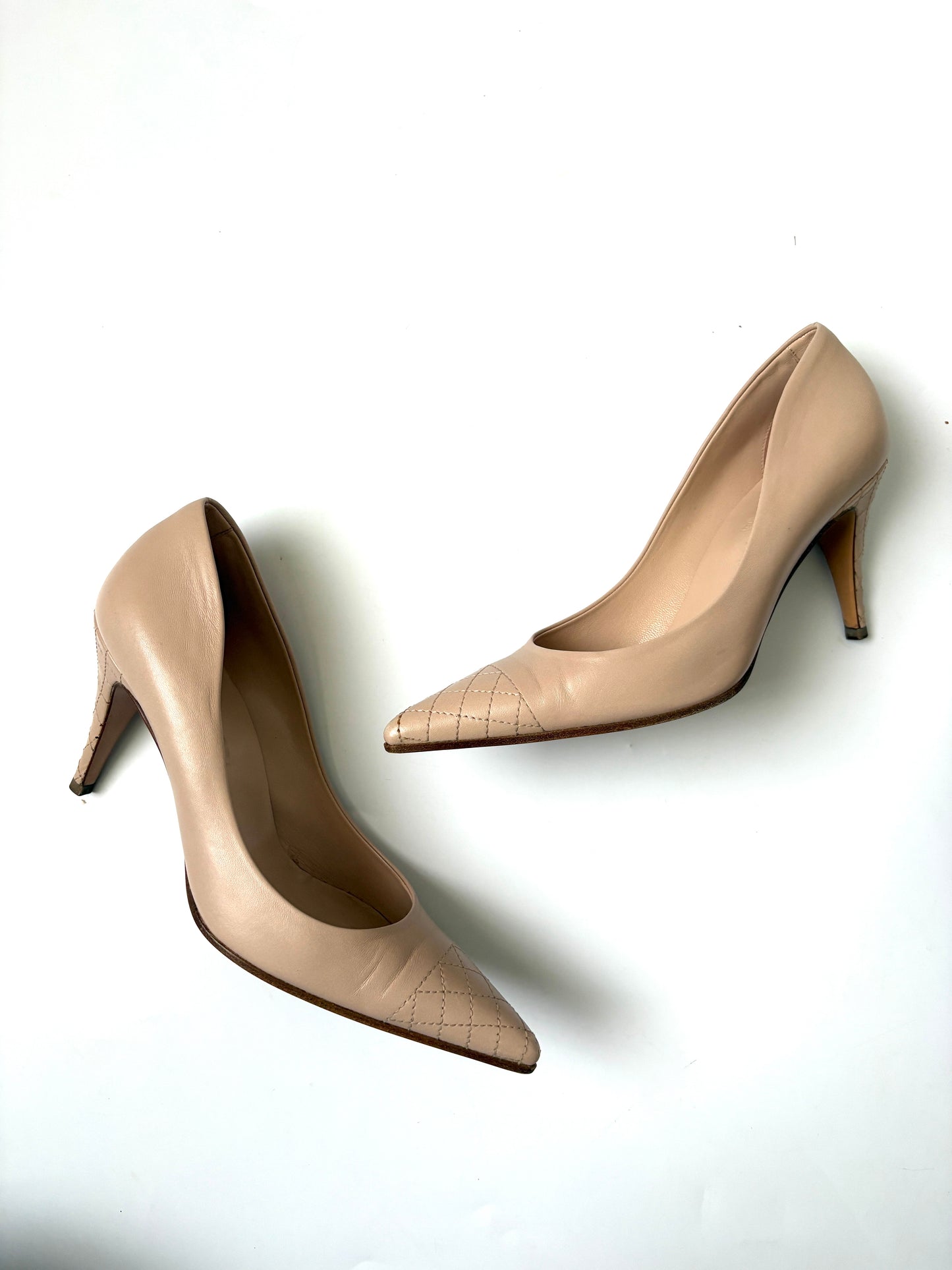 Chanel Vintage Nude Court Shoes UK 5.5
