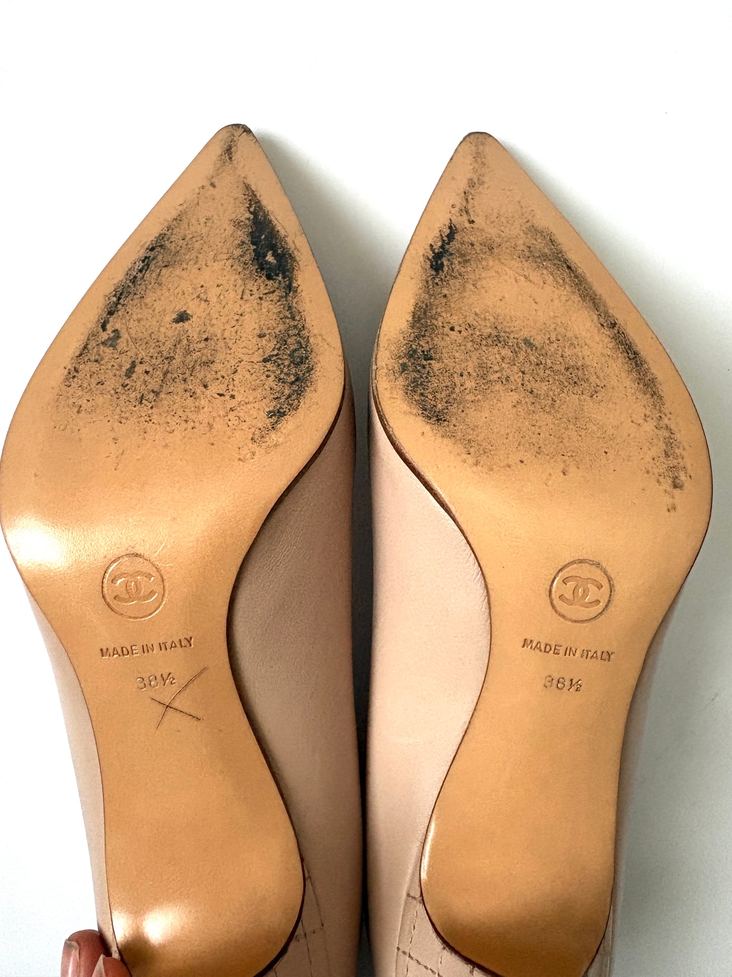 Chanel Vintage Nude Court Shoes UK 5.5