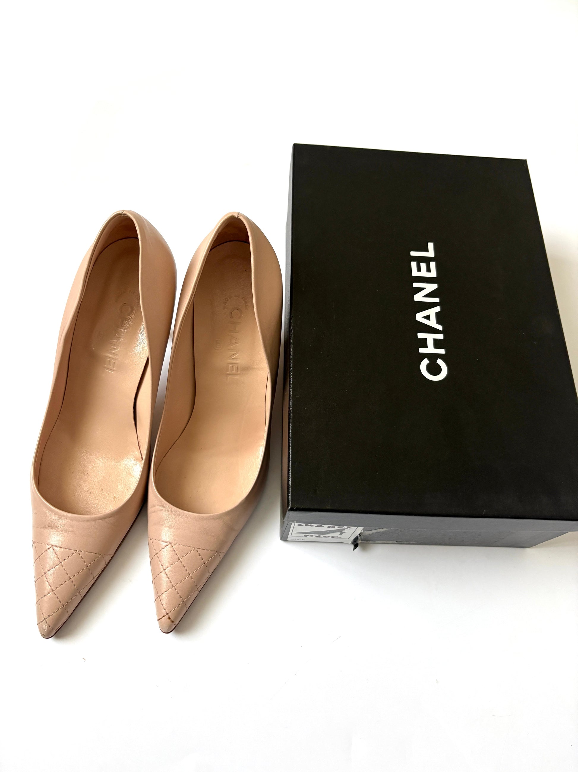 Chanel Vintage Pointed Beige Heels