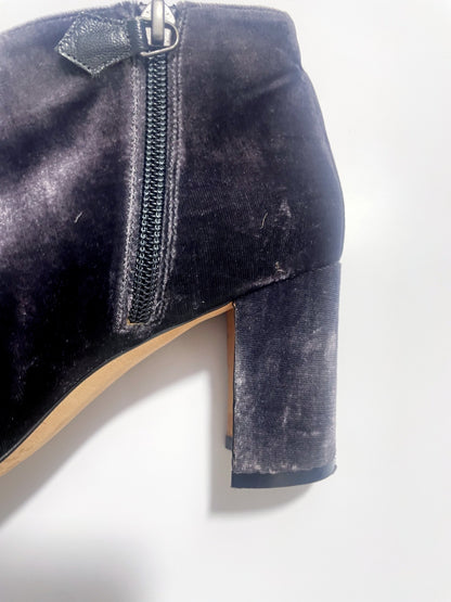 Manolo Blahnik Velvet Ankle Boots UK 4 image 2